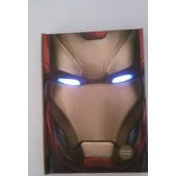 CUADERNO IRON MAN CON  EFECTO DE LUZ